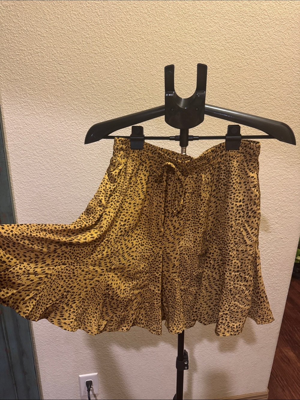 Listicle Yellow Animal-Print Skater Skirt